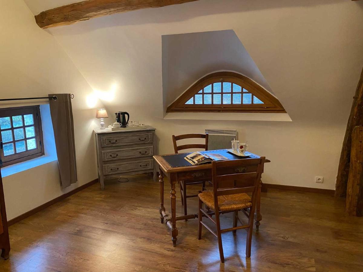 مبيت وإفطار Monteaux Le Moulin De Pasnel المظهر الخارجي الصورة
