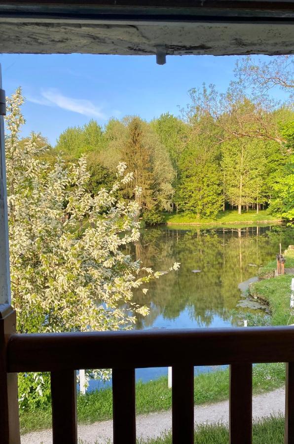 مبيت وإفطار Monteaux Le Moulin De Pasnel المظهر الخارجي الصورة